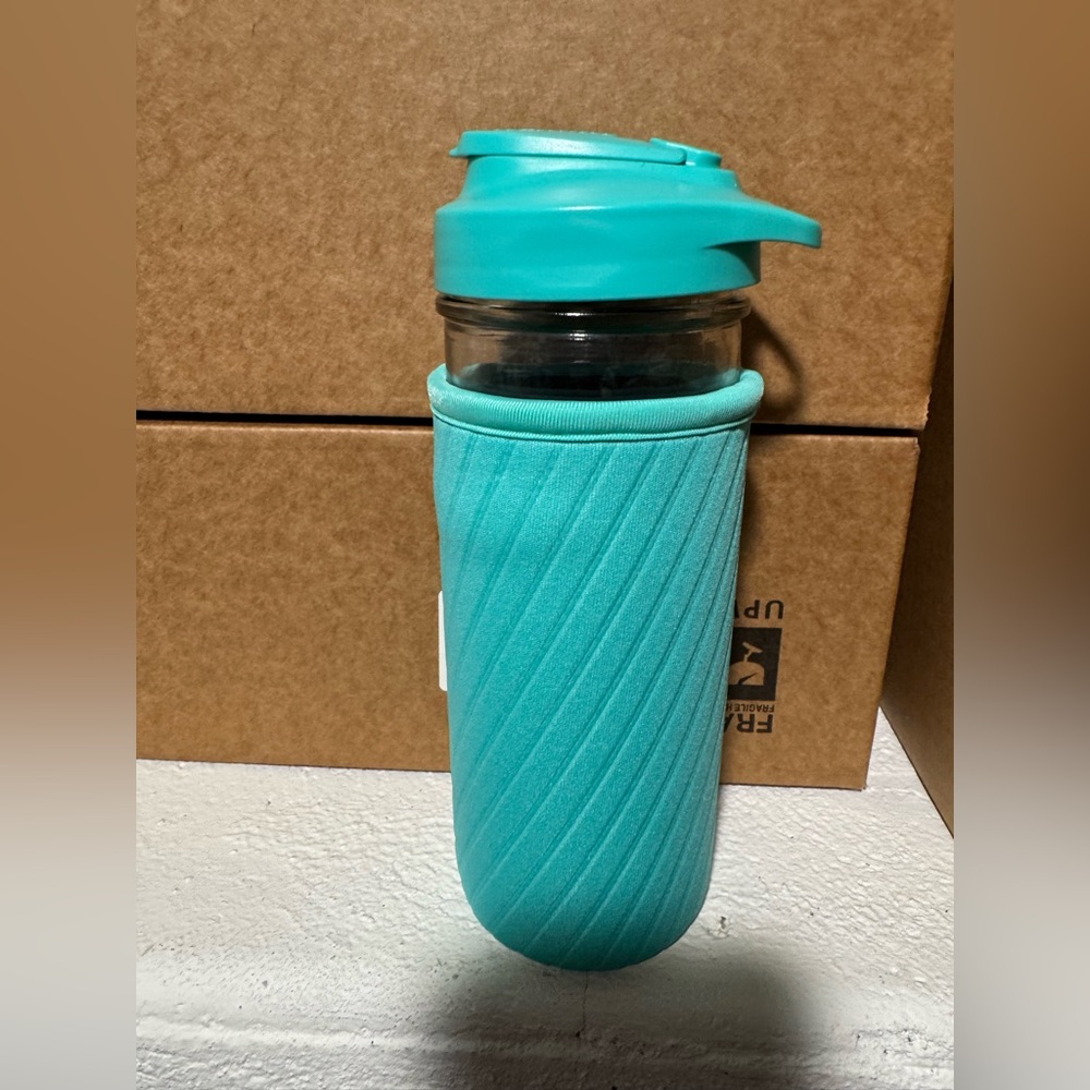 Aqua Insulated Drinkware Bottle